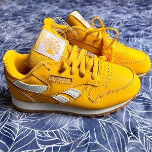 🚫SOLD 🚫 New Reebok Classic Little Kid Shoes size 10 US